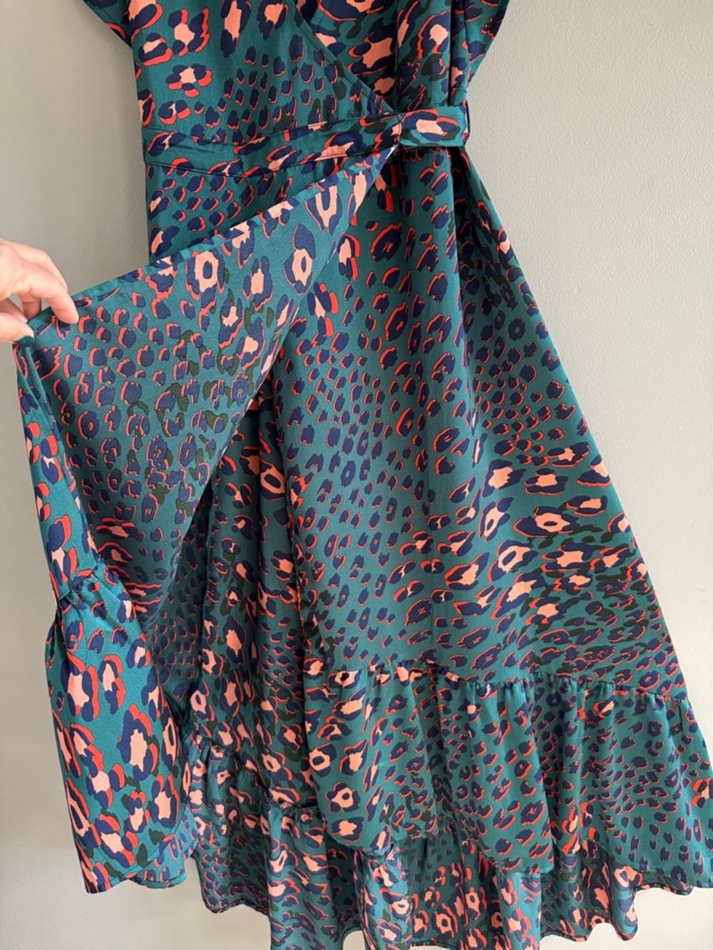 Lovestitch silky wrap dress - Picture 6 of 11